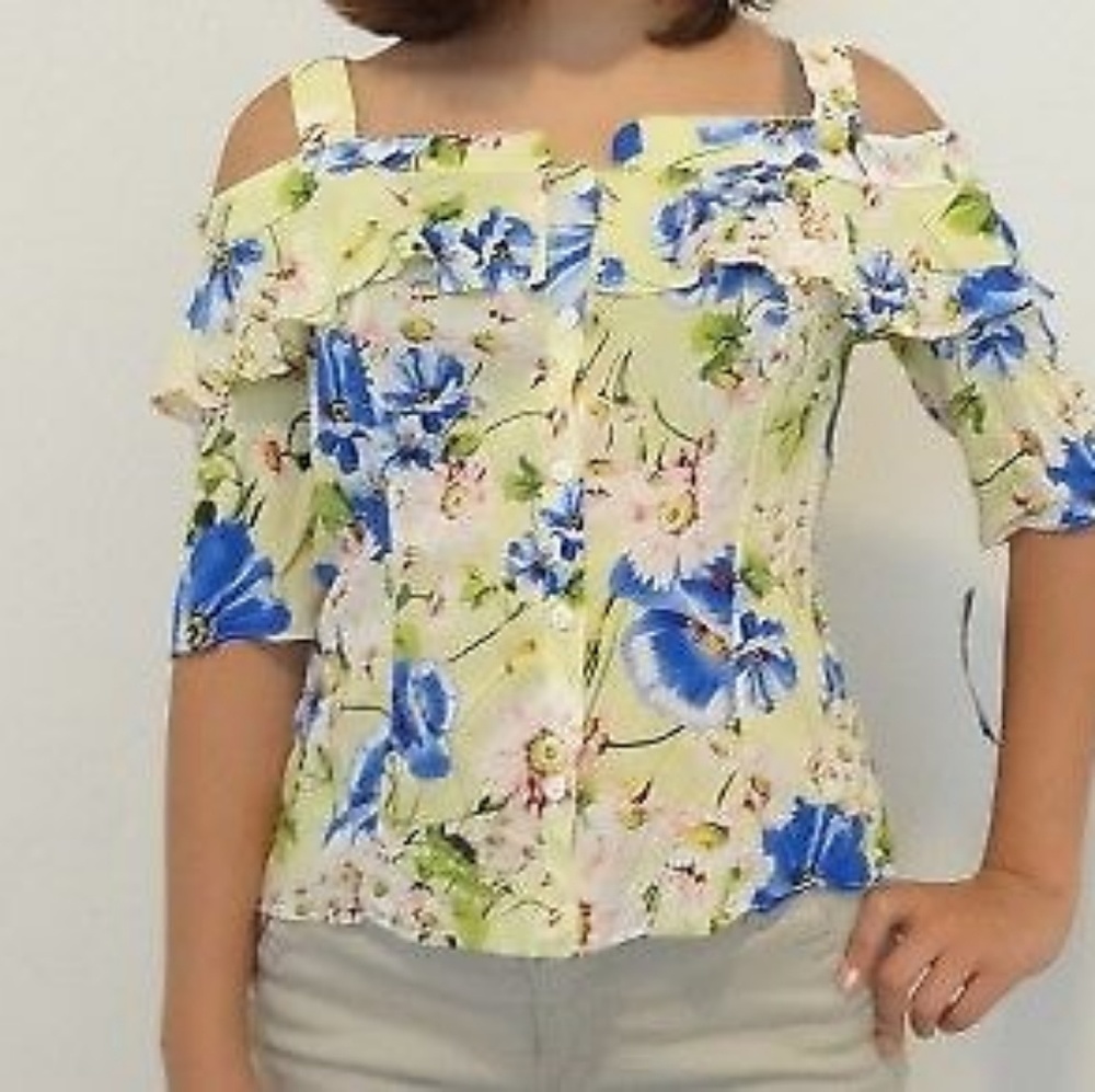 Blouse, brand LE GROUP imported from Italy